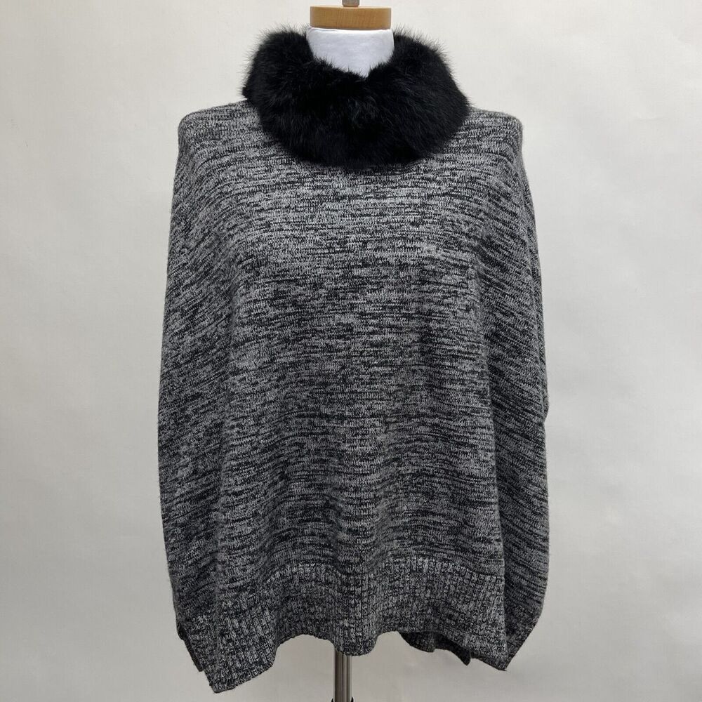 Stella + Lorenzo Poncho Sweater X-Small Small Black White Rabbit Fur Collar‎